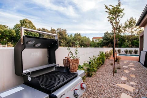 Day, BBQ facilities, BBQ facilities, Garden, Garden view