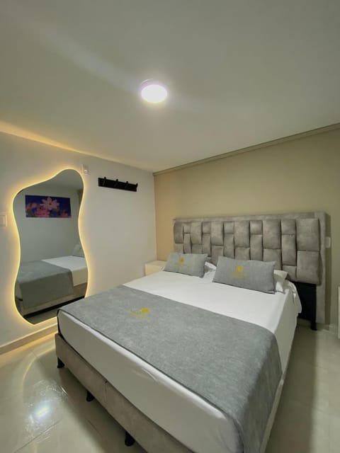 Photo of the whole room, air conditioner