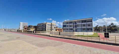 Facade/entrance, Beach