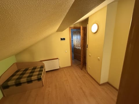 Viršutinė 9 4 kambarys Vacation rental in Klaipėda