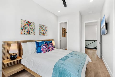 Wave Haven Villas - 2 Luxury Villas - 3BR 3 and a Half BA Each - Sleeps 8 Per Unit - Hot Tub - Across from Beach - Rocket and Beach Views Villa in Cocoa Beach