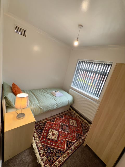 Spacious Home Near City Centre Apartment in Newcastle upon Tyne