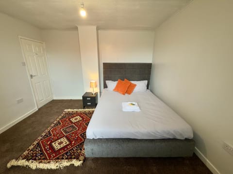 Spacious Home Near City Centre Apartment in Newcastle upon Tyne