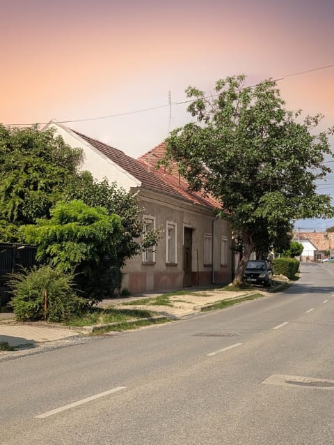 Property building, Parking