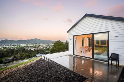 Northland Nest by Aotearoa Escapes House in Whangārei