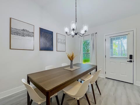 Full 3 BR 2 BA Home in Ocala Close to Key Sights House in Ocala