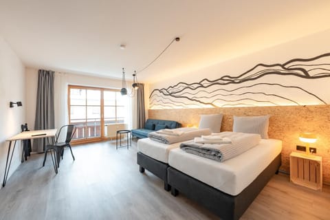 Bed, Living room, Photo of the whole room, Bedroom