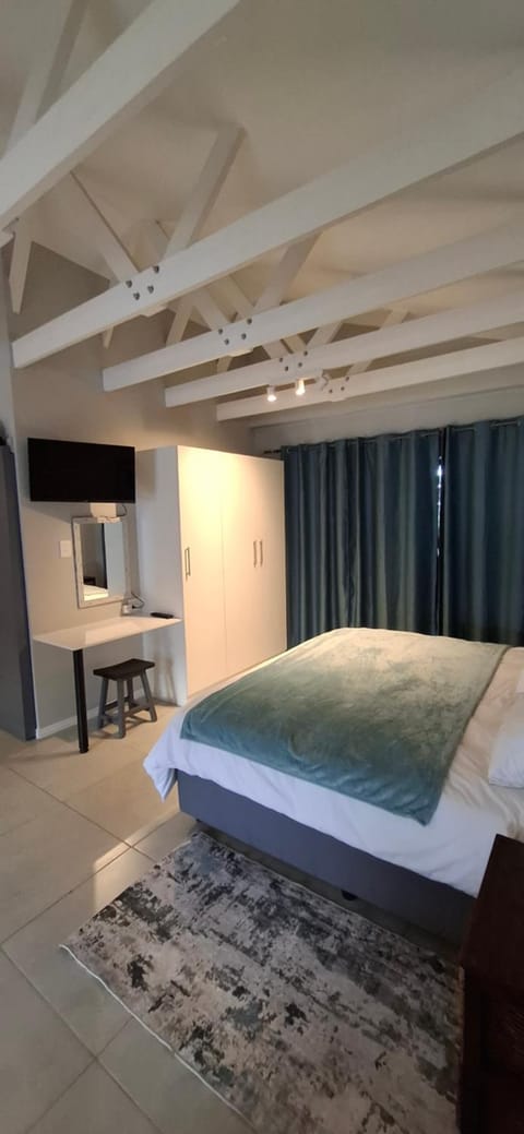 Kiewiets Nest Apartment in Cape Town