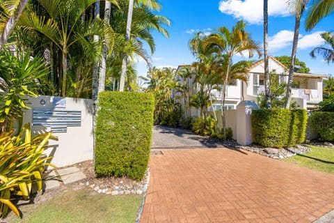 Property building, Natural landscape