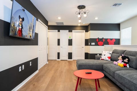 Magical 5BR w Pool Minutes from Disney 16161 House in Four Corners