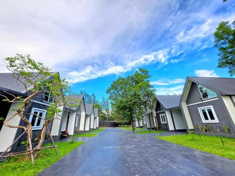 Property building, Natural landscape