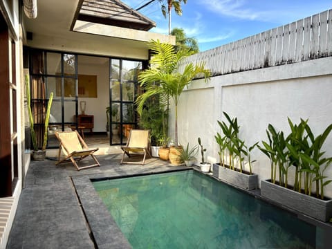 Patio, Garden, Balcony/Terrace, Pool view, Swimming pool, Swimming pool