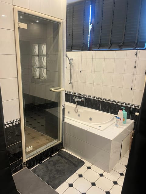 Shower, Bathroom, Bath