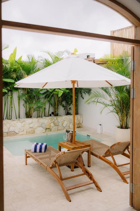 Day, Garden view, Swimming pool, sunbed