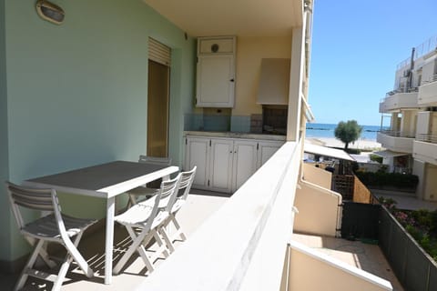 SE197 - Senigallia, trilocale vicino al mare con terrazzo Apartment in Senigallia
