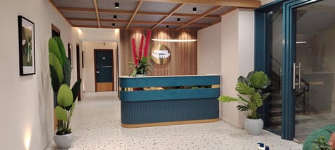 Lobby or reception, Lobby or reception
