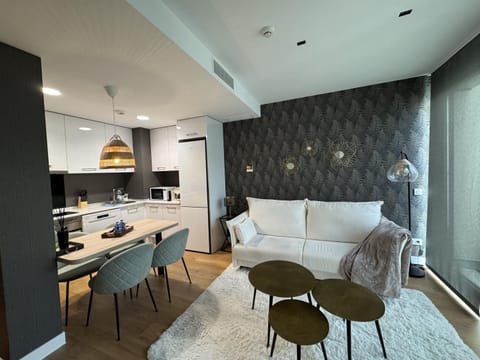 Kitchen or kitchenette, Living room