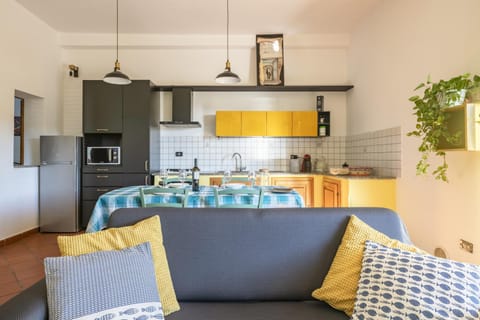 Kitchen or kitchenette, Living room, Dining area, dishwasher, air conditioner