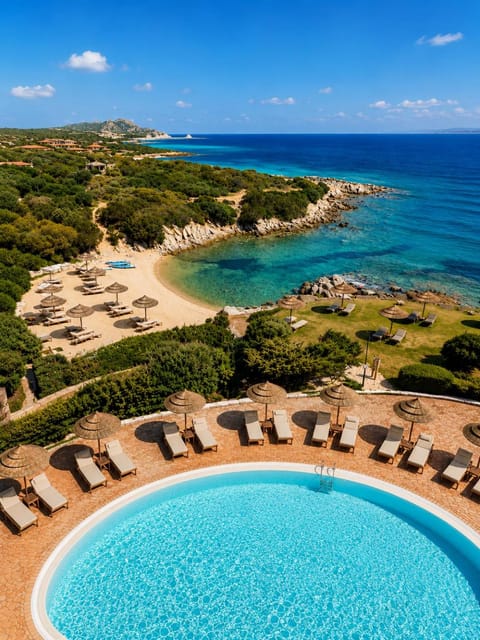 Beach, Pool view, Sea view, Swimming pool, sunbed