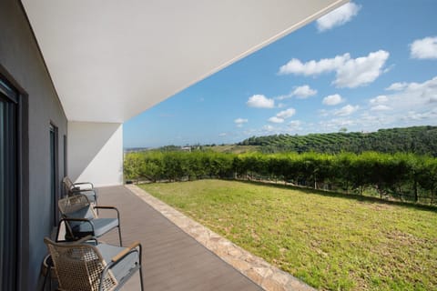 Casa da Vinha House in Óbidos