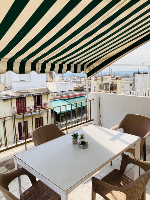 View (from property/room), Balcony/Terrace