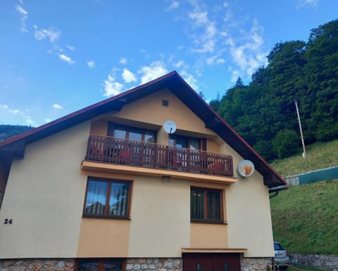 Property building, Natural landscape