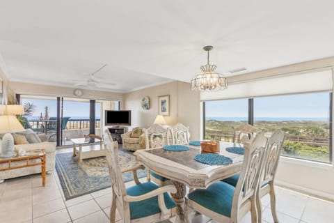 Amelia Surf and Racquet Club Condo - Ocean View - 2nd Floor - Pools - Tennis Courts - Sleeps 8 House in Amelia Island