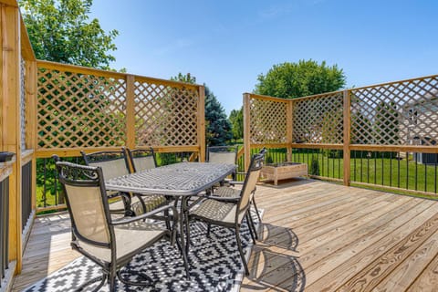 Stay and Play in Lewis Center Home with Spacious Deck House in Ohio