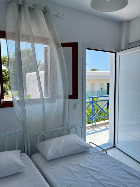 Halkidiki Beach House AELIA Apartment in Halkidiki