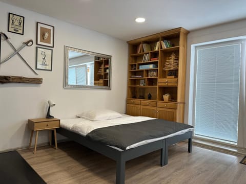 Bed, Library, Bedroom