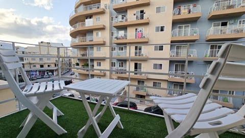 Balcony/Terrace, Balcony/Terrace