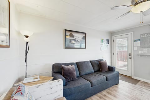 Getaway #12 House in Rockaway Beach