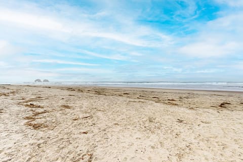 Getaway #12 House in Rockaway Beach