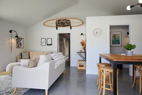 Sea Salt Sun Beach House House in Bicheno