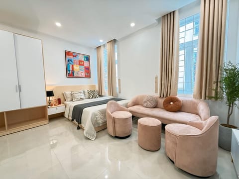 Bed, Living room, Photo of the whole room, Seating area, Bedroom, wardrobe