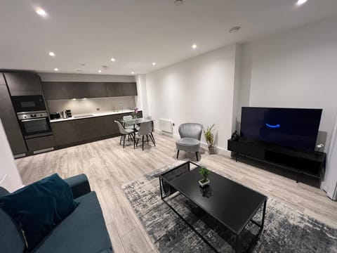 Luxe Penthouse 2 bed Deansgate Apartment in Salford