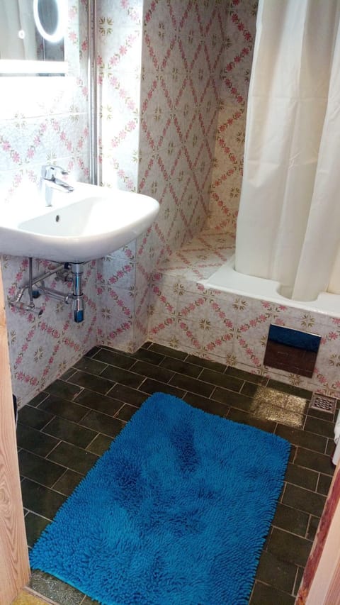 Seeblick Zimmer Vacation rental in Schörfling am Attersee