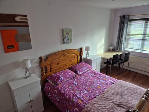 New Double room beside tramline Vacation rental in Dublin