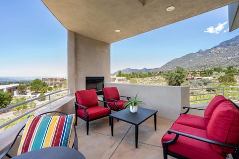 Balcony/Terrace, Seating area, Mountain view, fireplace