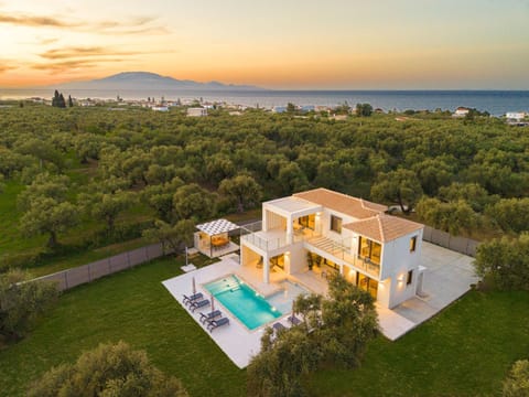 Property building, Bird's eye view, Sunset