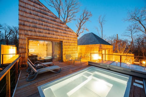 Hot Tub, Hot Tub, Sauna, Pool view
