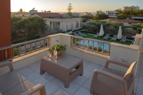 Balcony/Terrace, Balcony/Terrace