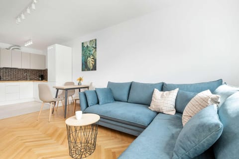 Kitchen or kitchenette, Living room, Seating area