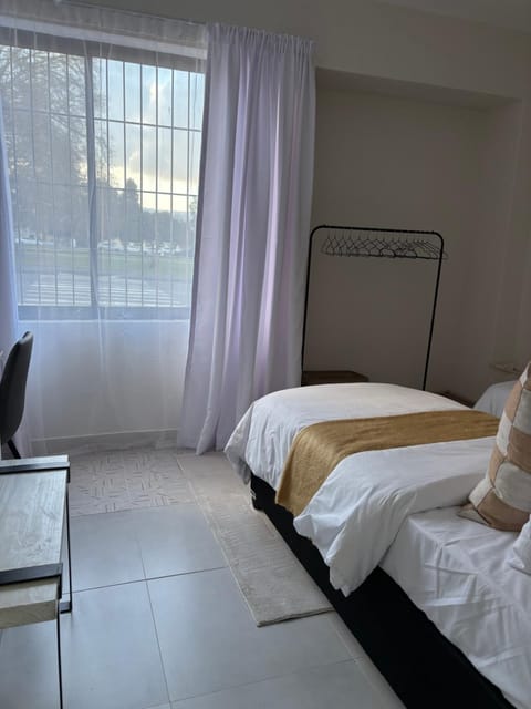 Inside Out Bliss Bed and Breakfast in Cape Town