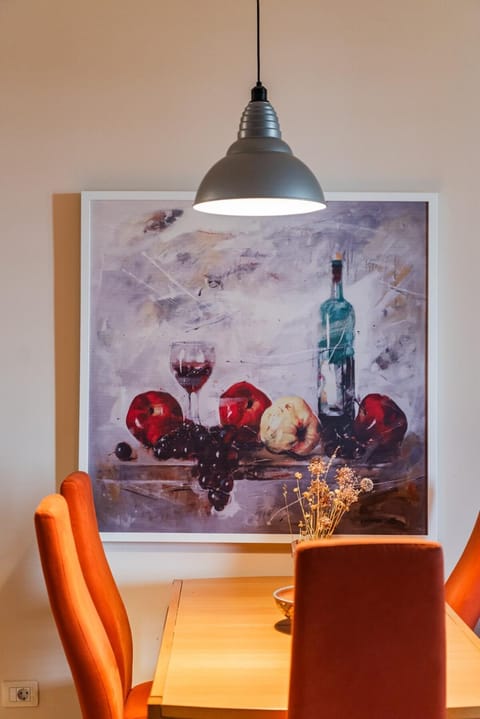 Marina Mirage Apartment by PikHost Apartment in Vlorë