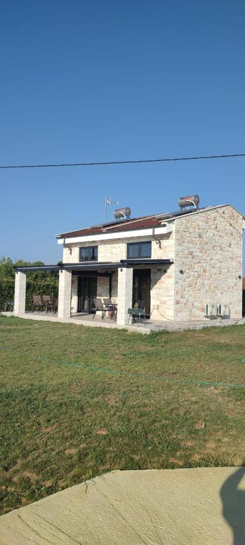 MiK & LENA Bed and Breakfast in Halkidiki