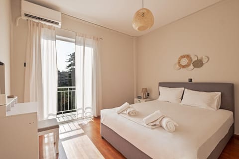 Bed, View (from property/room), Bedroom, air conditioner