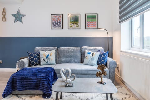 Living room, Lounge or bar