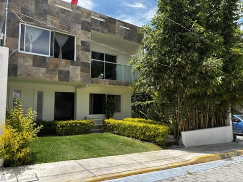 Casa Bambú House in Atlixco