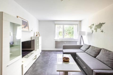 - Suite Moderne N1, À la passerelle, Bâle et Allemagne, Parking Gratuit - Apartment in Weil am Rhein